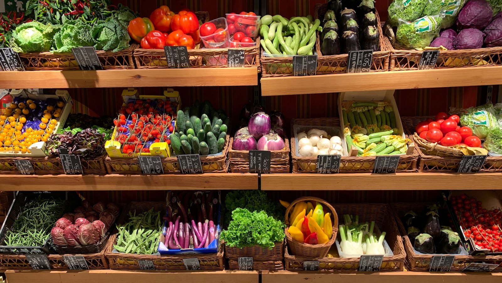 Food storage product keeps produce fresher for 80% longer